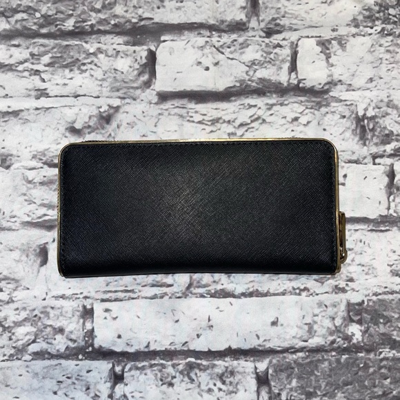 Michael Kors Wallet - Picture 3 of 3